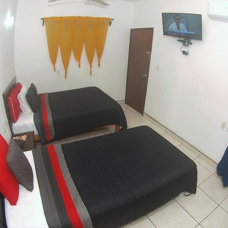 Hotel Hospedajes Del Rey Колима Екстериор снимка